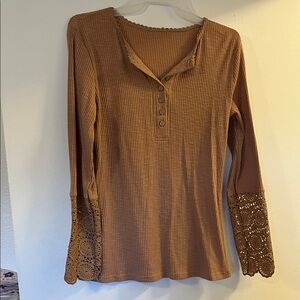 Women's Brown Lace Sleeve Top